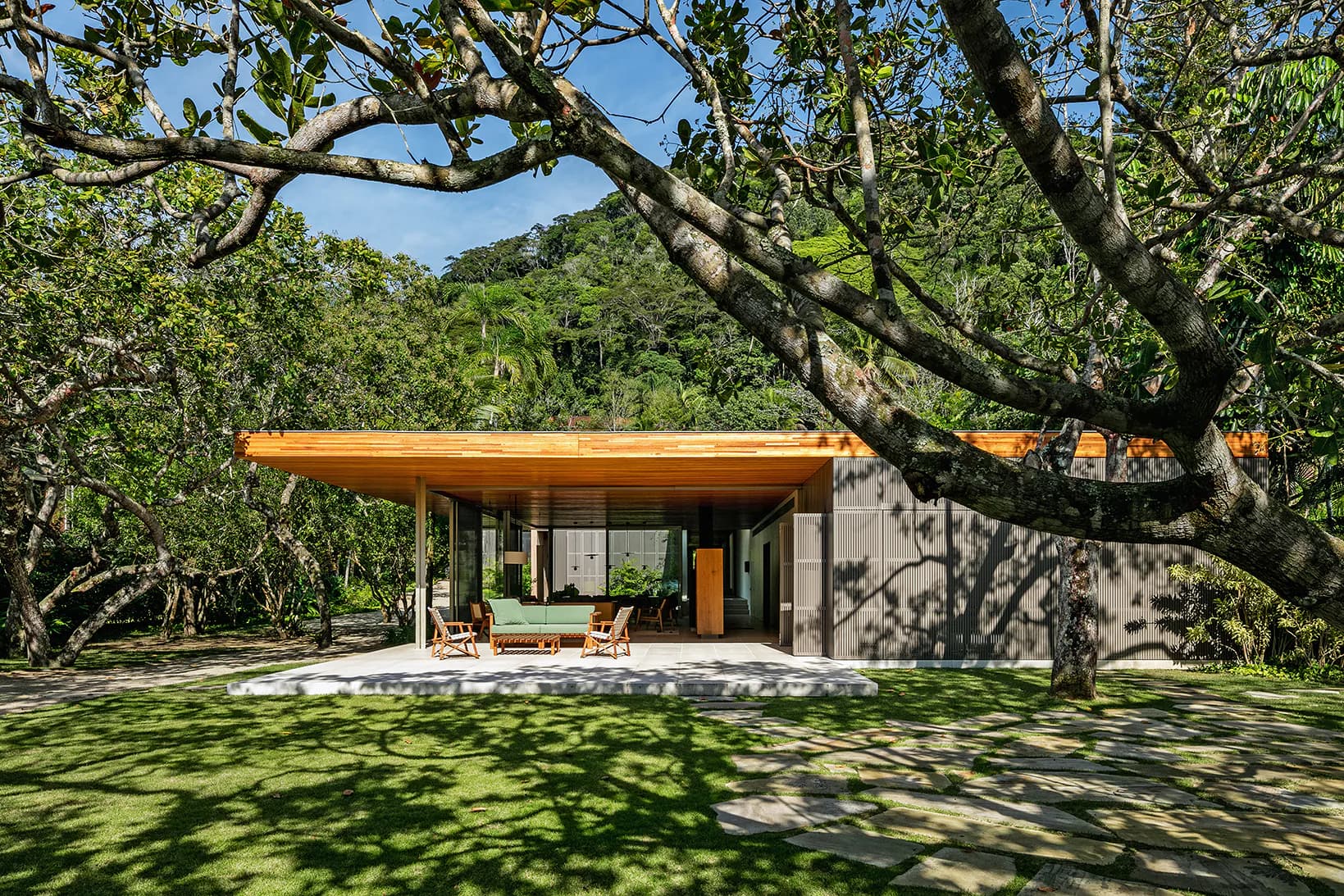 Casa dos Cajueiros